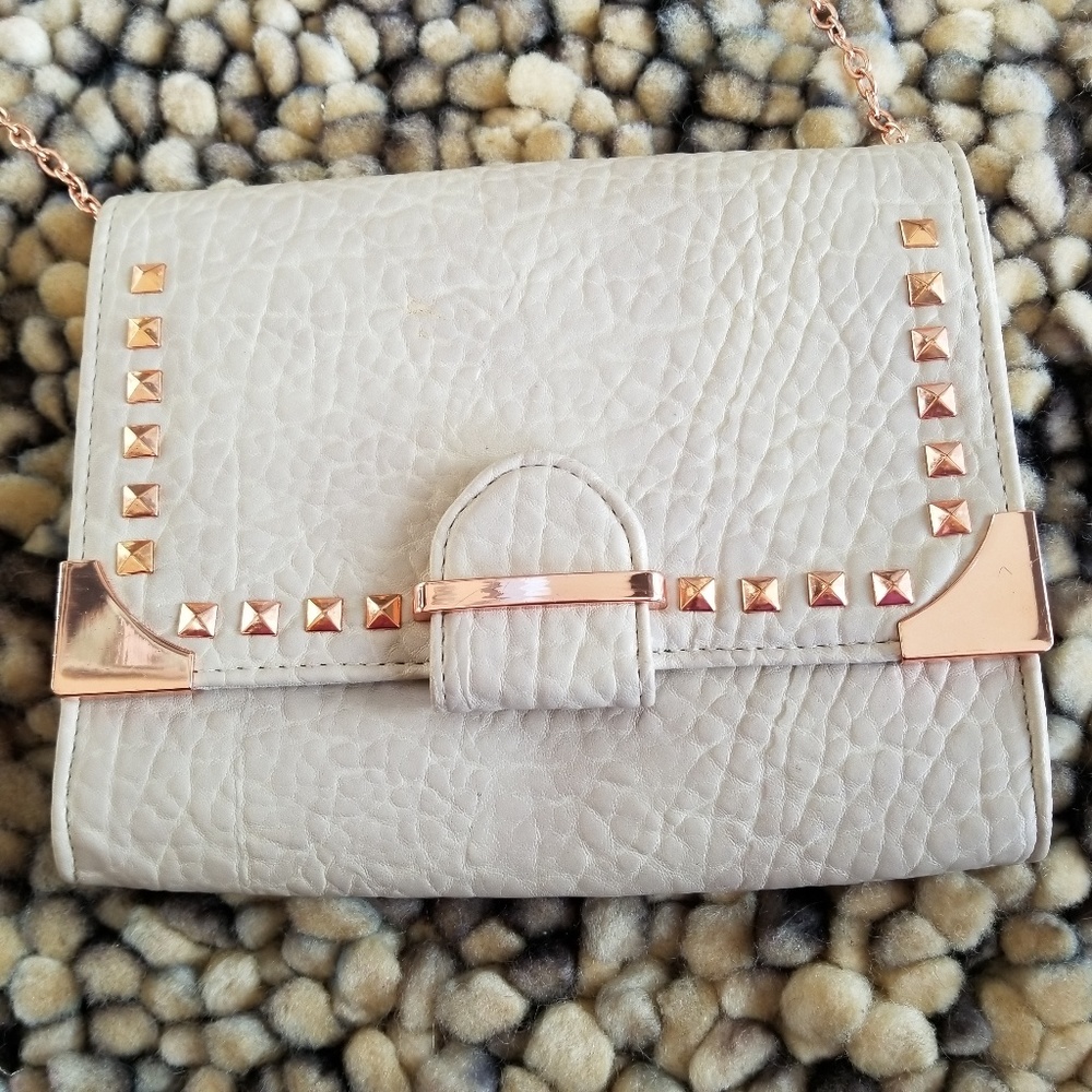 Cream purse - Picture 3 of 4